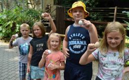 Na závěr prázdnin si v děčínské zoo děti hrály na farmáře. Jaké další akce návštěvníky čekají?