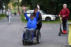 OBRAZEM: Lounský Svaz tělesně postižených má nové auto. Sloužit bude i seniorům