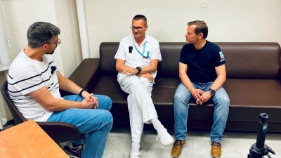 Prokop Seif, Marek Broul a Prokop Voleník tentokrát diskutovali nad partnerskými sexuálními problémy. Foto: Krajská zdravotní