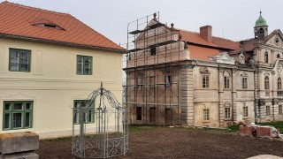 Rekonstrukce zámku Poláky. Foto: Miloš Dempír