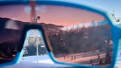 Oslavy lásky? Lyžařské areály lákají na nevšední akce