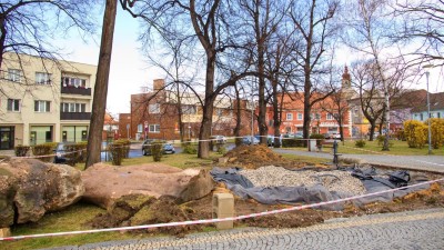 V Podbořanech se staví nová fontána. Foto: Laurencia Helásková