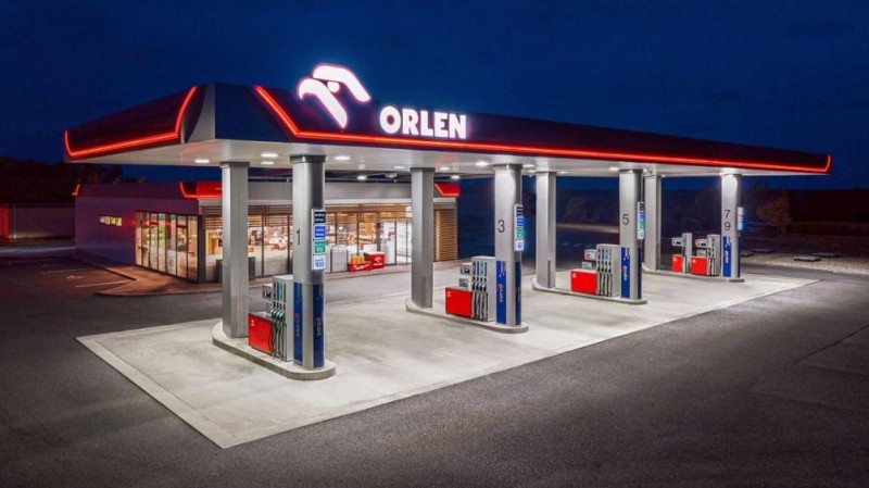 V uplynul&eacute;m roce ORLEN d&aacute;le pos&iacute;lil svou pozici l&iacute;dra modernizac&iacute; stanic, rozvojem konceptu Stop Cafe a v&yacute;razn&yacute;mi investicemi do elektromobility. Foto: ORLEN Unipetrol