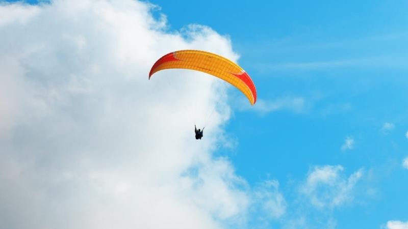Paragliding. Ilustrační foto: CC0