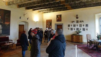 Máte rádi památky a historii? Na zámku Nový Hrad v Jimlíně hledají průvodce pro letošní návštěvnickou sezónu