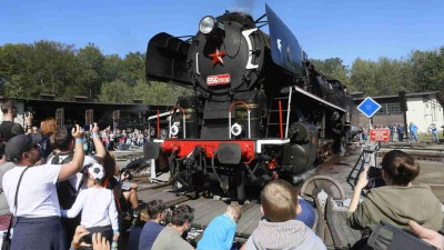 Parní víkend v Lužné u Rakovníka nabídne přehlídku lokomotiv na točně i jízdy historickými soupravami