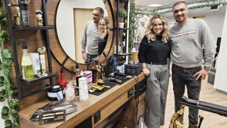 Manželé Lada Leder a Ahmed Salama otevřeli nový barber shop v KD Meduza. Garantují skvělou péči a nabízí i tradiční egyptskou techniku depilace.