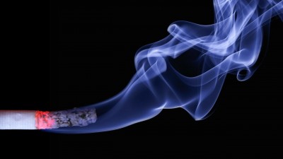 Lidé v Česku loni poprvé v historii snížili útraty za tabák. Výdaje za alkohol přitom nadále rostly