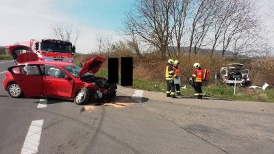 Úterní nehoda u Býčkovic na Litoměřicku. Foto: HZS Ústeckého kraje