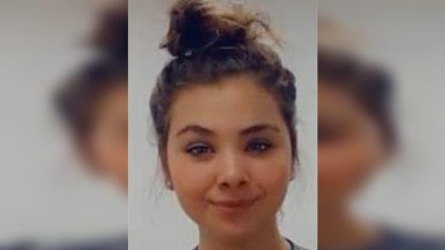 Policisté vyhlásili pátraní po patnáctileté dívce. Zmizela během vánočních svátků