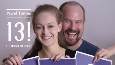 Projekt LiStOV&aacute;N&iacute; přiveze do Žatce humorn&yacute; titul &bdquo;13!&ldquo; od Pavla Tome&scaron;e