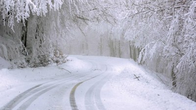 Na D6 u Lubence hrozí ledovka, varují silničáři