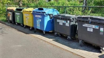 Lounská radnice lidem dopisy s platbou za odpady už posílat nebude. O všem se dozvědí z letáku
