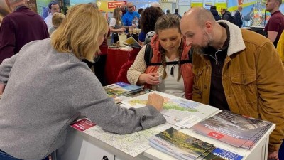 &Uacute;steck&yacute; kraj připravil pro n&aacute;v&scaron;těvn&iacute;ky veletrhu i řadu map. Foto: &Uacute;steck&yacute; kraj