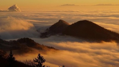 Užijte si mlhy a nízkou oblačnost! Teplotní inverze nedá pokoj ani o prodlouženém víkendu