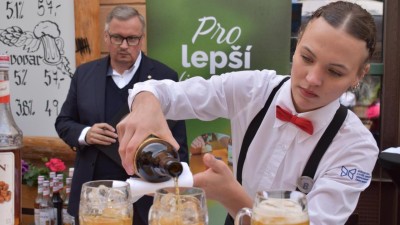 Barmanská soutěž Žatecký Cup má v 15. ročníku i domácího vítěze