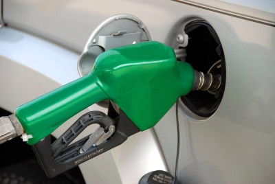 Cena benzínu může dnes lámat historické rekordy! Řidi�