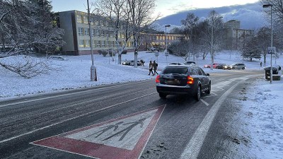 VÝSTRAHA: Opět to bude klouzat! Meteorologové vydali varování před ledovkou