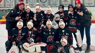 VIDEO: Pir&aacute;tsk&eacute; naděje bojovaly v Evropě! Z maďarsk&eacute;ho Santa Claus Cupu vezou bronz i cenn&eacute; zku&scaron;enosti