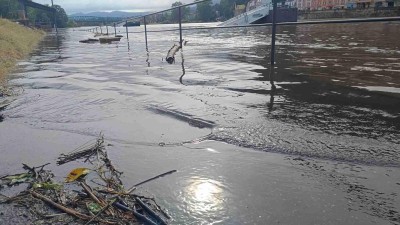 Nadace rodiny Tykačových otevírá balíček pomoci postiženým povodněmi