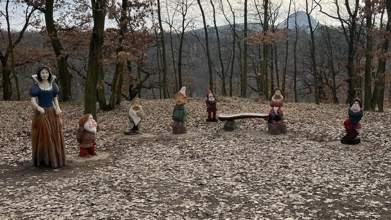 Nov&eacute; postavičky v Poh&aacute;dkov&eacute;m lese B&iacute;lina. Foto: Poh&aacute;dkov&yacute; les B&iacute;lina