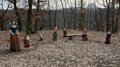 Nov&eacute; postavičky v Poh&aacute;dkov&eacute;m lese B&iacute;lina. Foto: Poh&aacute;dkov&yacute; les B&iacute;lina