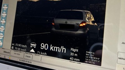 Policisté se v Ústeckém kraji zaměřili na řidiče. Na pokutách vybrali přes čtyři sta tisíc