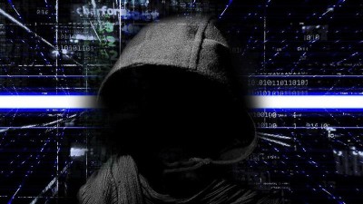Až do konce roku platí extrémní nebezpečí kyberútoků, varuje ČSOB a policie