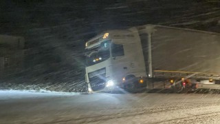Havárie kamionu na Mostecku. Foto: Oldřich Hájek