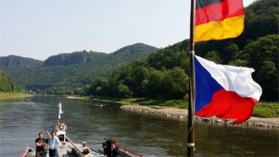 Z Pardubic až do Hamburku: Česko podepsalo s Německem smlouvu o splavnění Labe