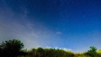 NENECHTE SI UJÍT: Víno a padající hvězdy. Ve Stranné můžete pozorovat Perseidy