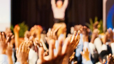 Kvízománie si podmanila i severní Čechy. Bude nejlepší tým z Pubquizu, Hospodského kvízu či jiné soutěže?