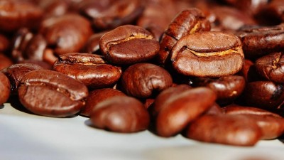 Káva, sušenky, plechovkové pivo: Blíží se velké podzimní zdražování potravin
