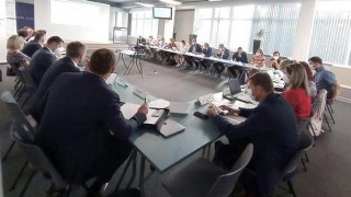 Na pracovním setkání nositelů bylo postupně představeno 11 strategických projektů. Foto zdroj: Krajský úřad Ústeckého kraje