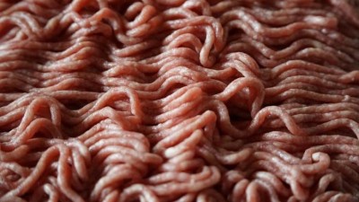 Nejezte mleté maso z Lidlu! Veterináři ho stahují z trhu kvůli nadlimitnímu obsahu antibiotik