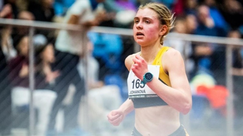 Jana Johanov&aacute;, byť je&scaron;tě juniorka, z&aacute;ř&iacute; i mezi dospěl&yacute;mi. Jej&iacute;m snem je olympi&aacute;da. Foto: FB Jsem atlet