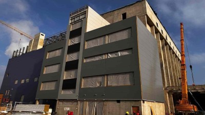 Stavba roste před očima, dominanta v&scaron;ak doraz&iacute; na konci měs&iacute;ce. Foto: United Energy