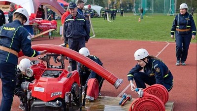 Miliony korun zam&iacute;ř&iacute; k dobrovoln&yacute;m hasičům i na modern&iacute; zbrojnice