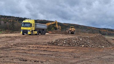 VIDEO: Silničáři začali s výstavbou dálnice D6 v úseku Petrohrad - Lubenec