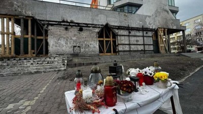 Pokuta za černou stavbu, v níž uhořeli lidé? Dvacet tisíc rozhořčilo i primátora města