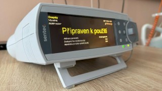 Transkutánní kapnometr diagnostikuje chronickou hyperkapnii. Foto: Krajská zdravotní