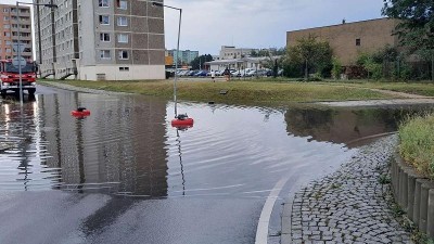 FOTO: Kvůli bouřkám museli hasiči do terénu. Nejvíce výjezdů měli na Žatecku, Mostecku a Děčínsku