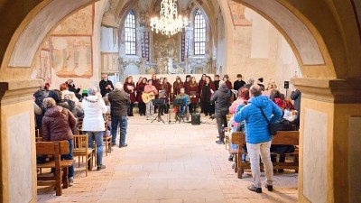 FOTO: V kostele v Nepomyšli byla slyšet hudba. Konal se tam Jarní koncert