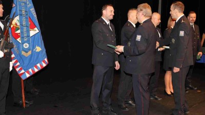 FOTO: Policisté Územního odboru Louny byli oceněni služebními medailemi "Za věrnost"