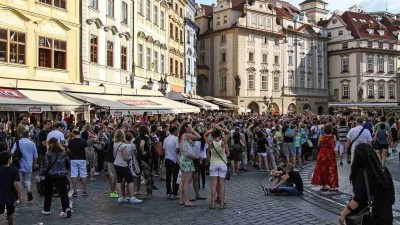 Počet obyvatel Česka je nejvyšší v historii. Ekonom vysvětluje, čím to je