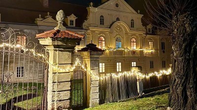 Z&aacute;mek Pol&aacute;ky rozezn&iacute; Tř&iacute;kr&aacute;lov&yacute; koncert